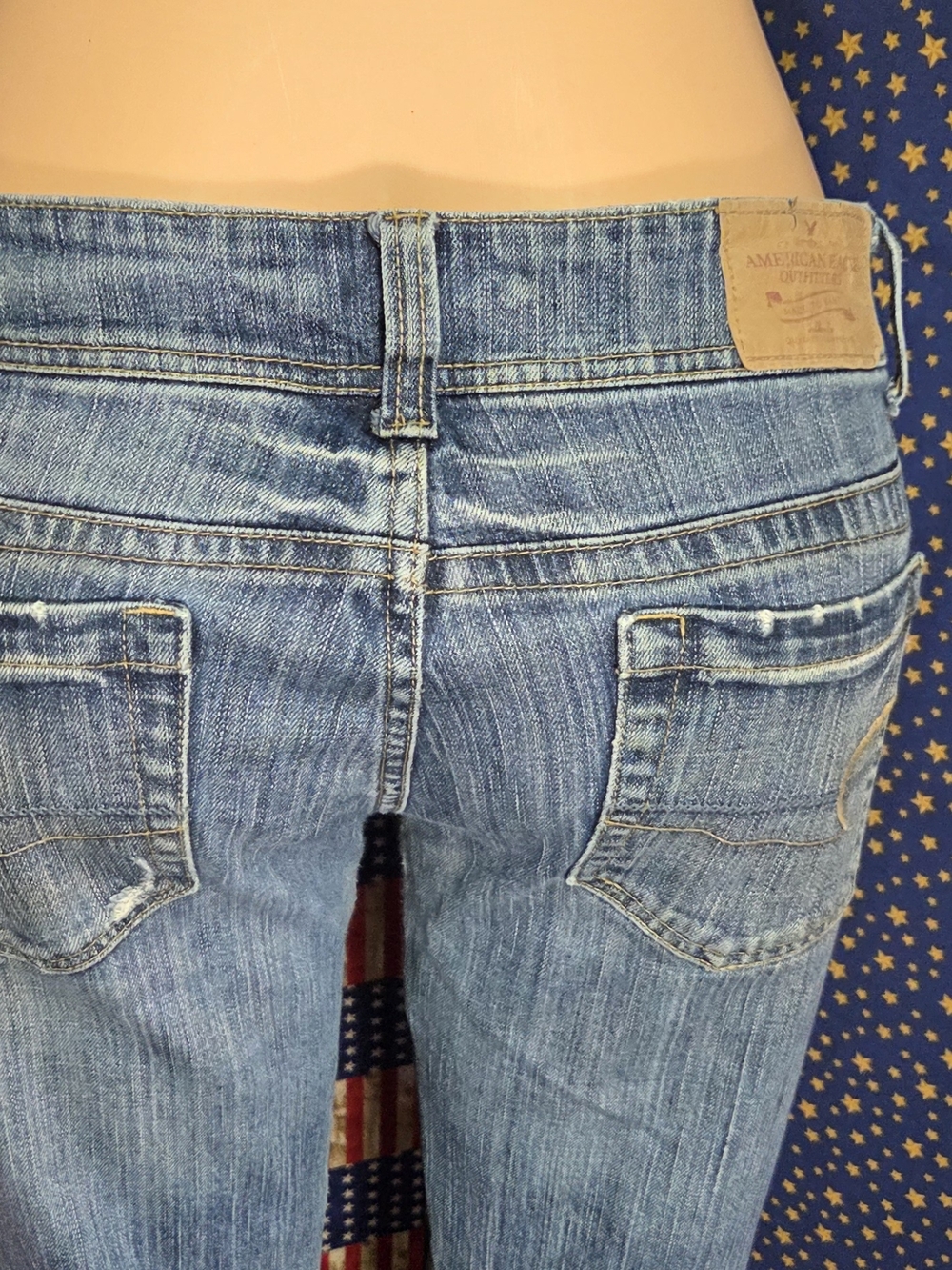 **American Eagle Outfitters Women’s Light Blue Boot Cut Jeans** - Picture 5 of 11